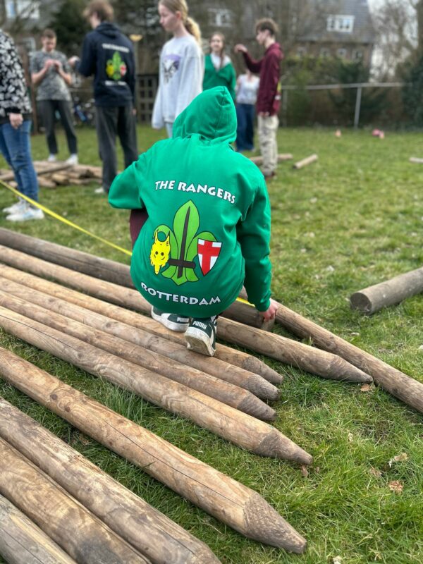 Actiebundel Welpen: Vest & 2 t-shirts - Afbeelding 4